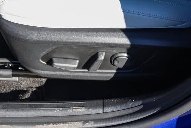 Thumbnail: 2025 Hyundai Elantra - 21