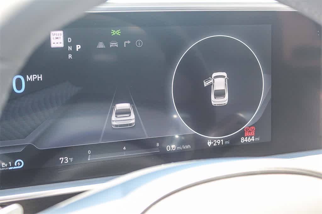 Thumbnail: 2023 Hyundai Ioniq 6 - 21