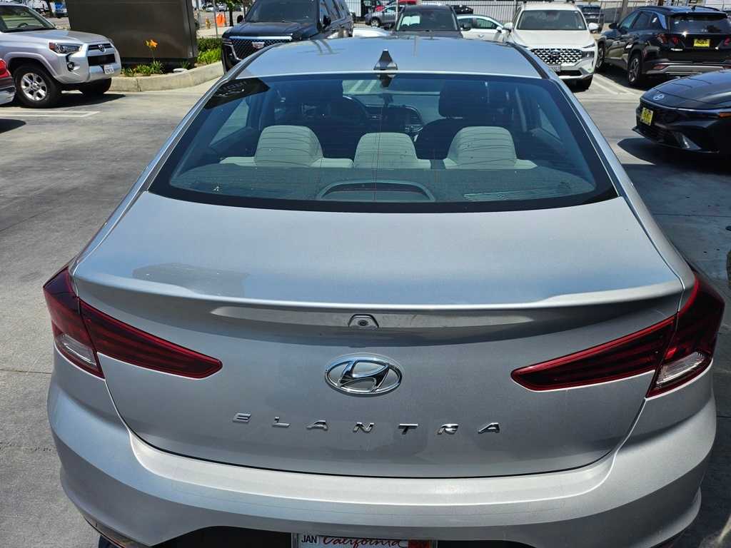 Thumbnail: 2020 Hyundai Elantra - 13