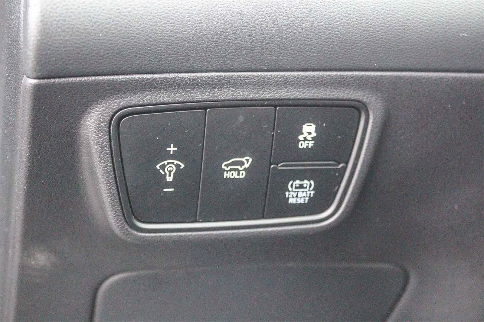 Thumbnail: 2022 Hyundai Tucson - 31