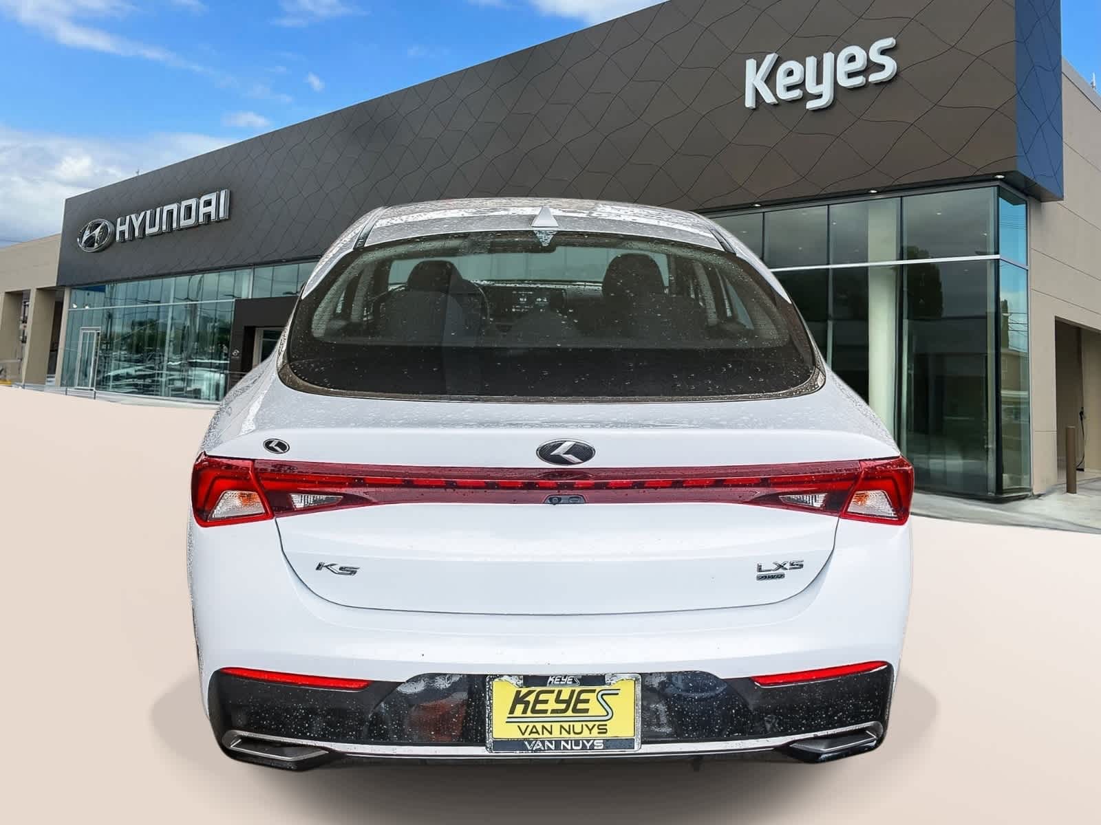 Thumbnail: 2021 Kia K5 - 6