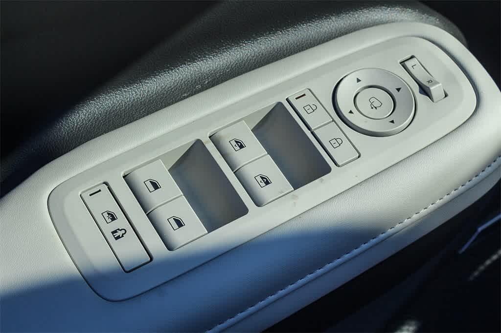 Thumbnail: 2026 Hyundai Santa Fe - 23