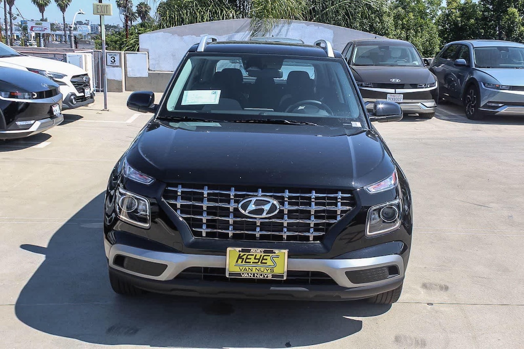 New 2026 Hyundai Venue SEL SUV