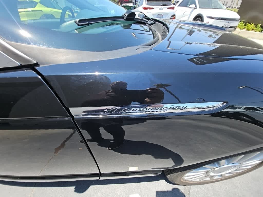 Thumbnail: 2005 Ford Thunderbird - 19