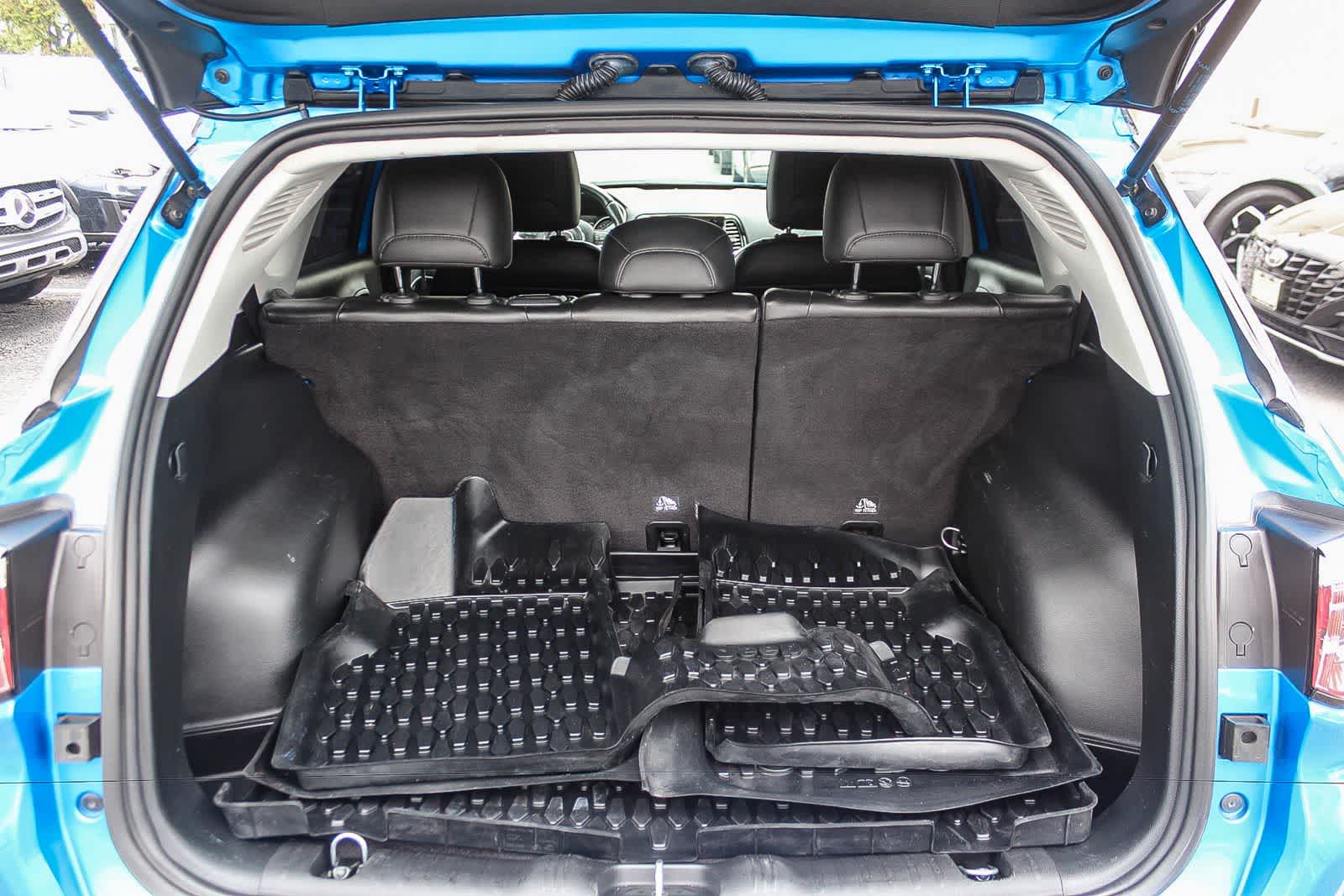 Thumbnail: 2019 Jeep Compass - 34