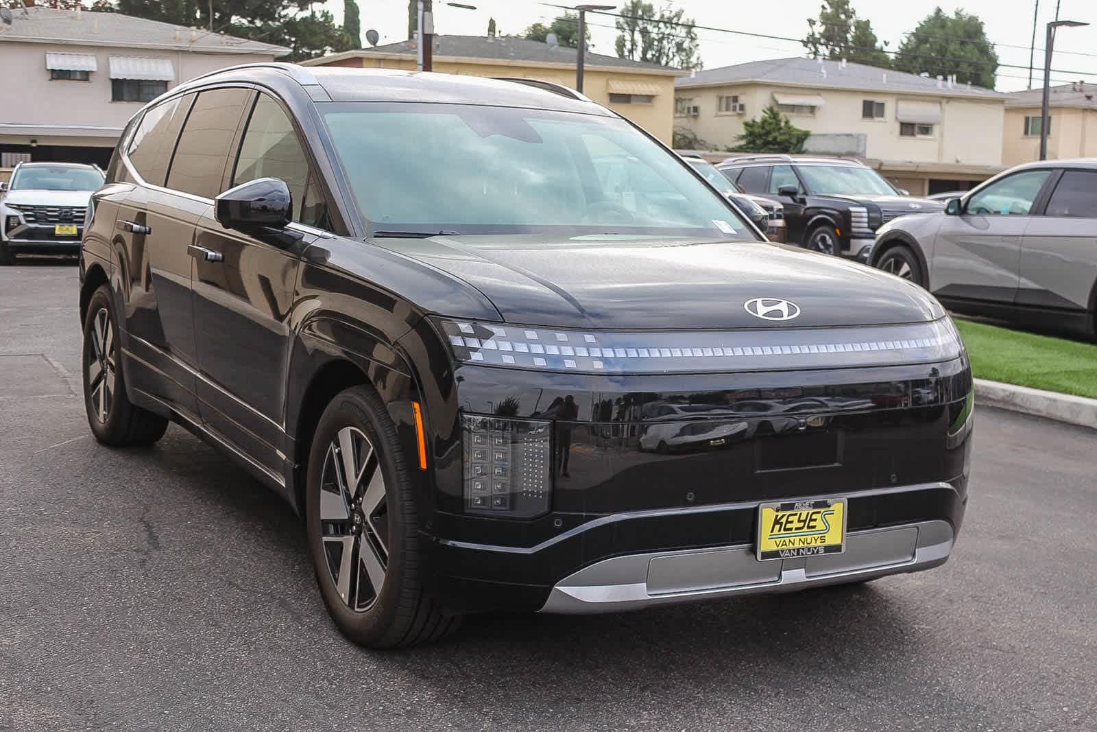 Thumbnail: 2026 Hyundai Ioniq - 3