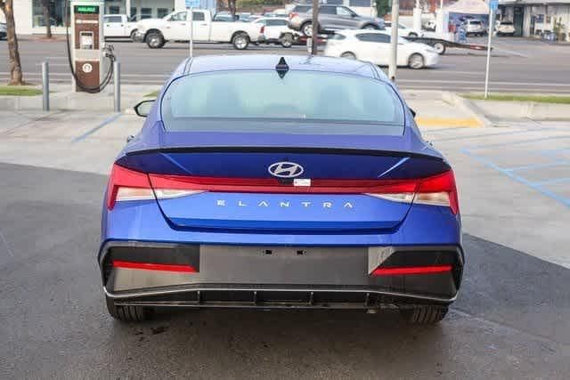 Thumbnail: 2025 Hyundai Elantra - 5