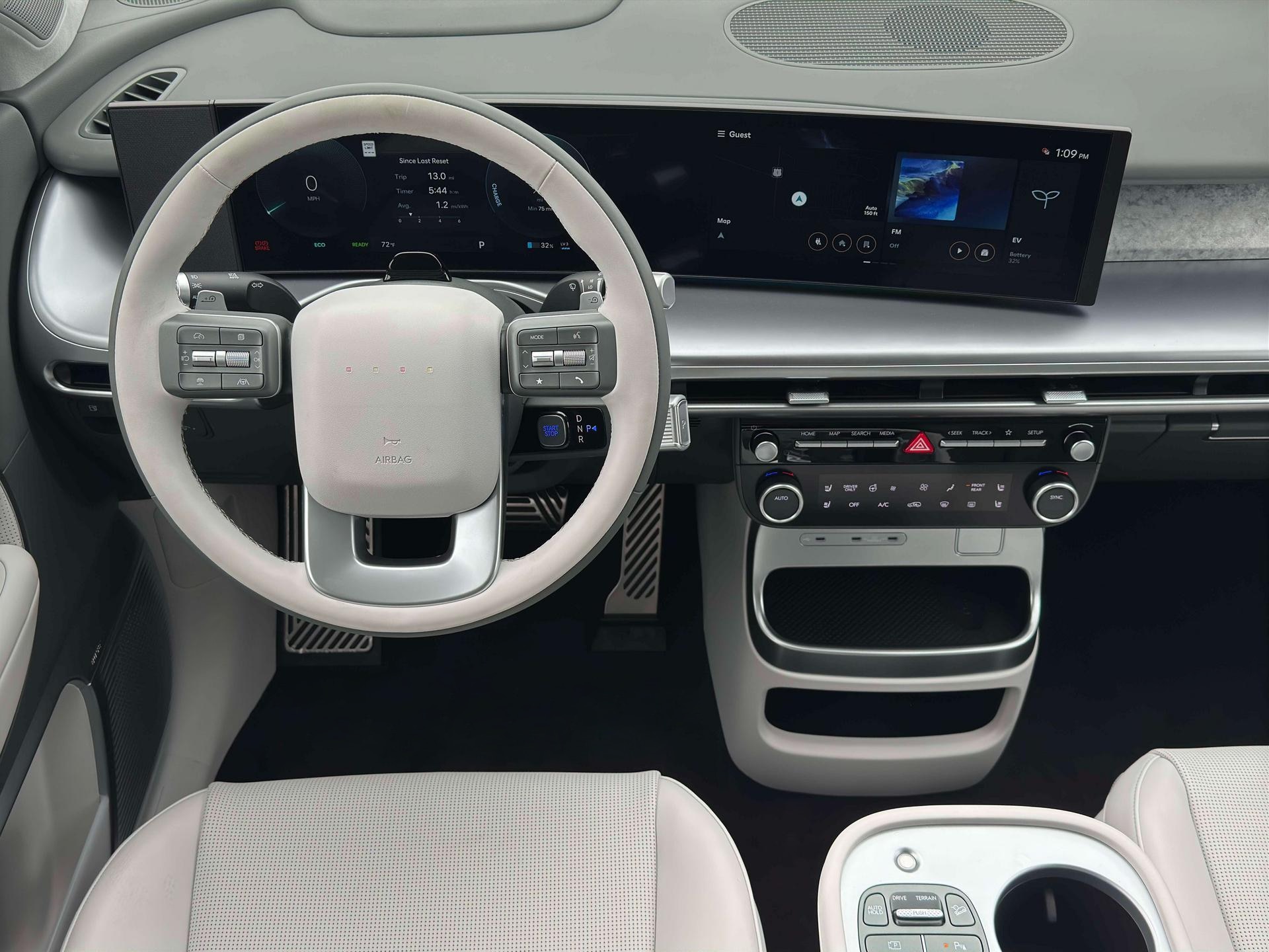 Thumbnail: 2026 Hyundai Ioniq - 17