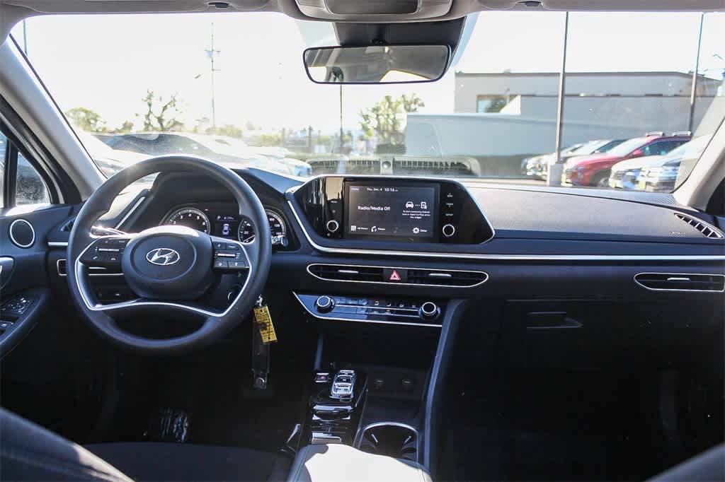 Thumbnail: 2023 Hyundai Sonata - 15