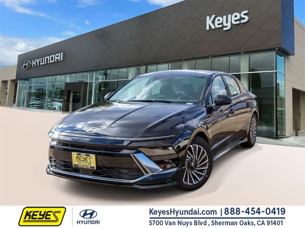 New 2026 Hyundai Sonata Hybrid SEL Sedan