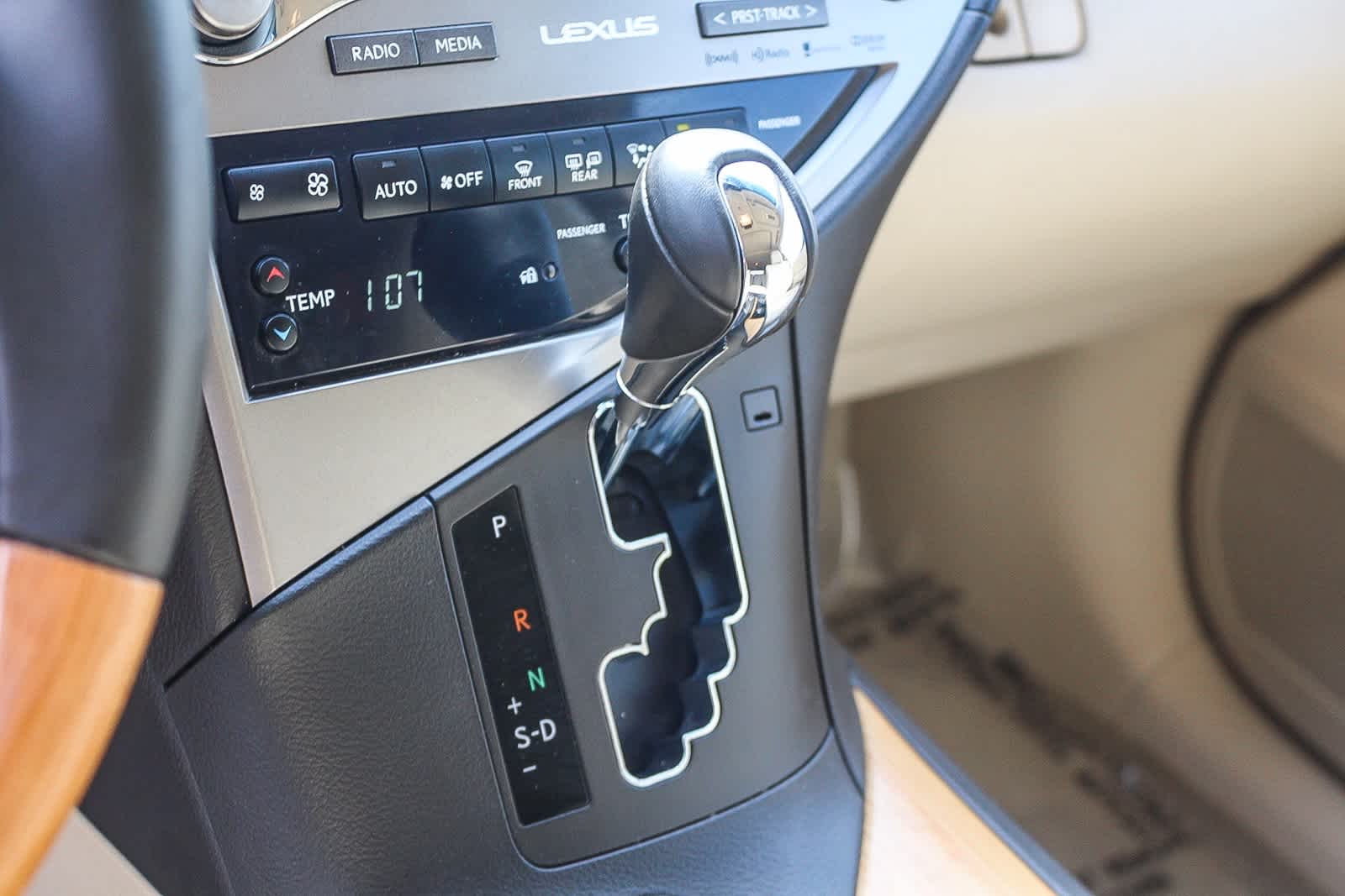 Thumbnail: 2015 Lexus RX - 26