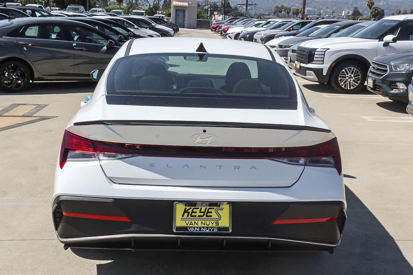 Thumbnail: 2026 Hyundai Elantra - 6