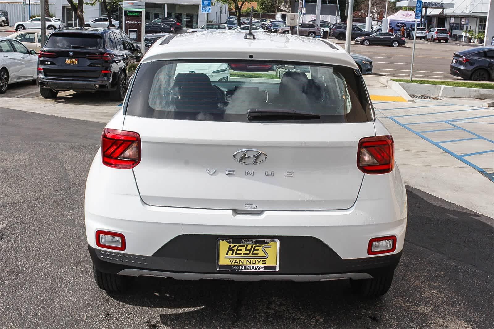 Thumbnail: 2026 Hyundai Venue - 6