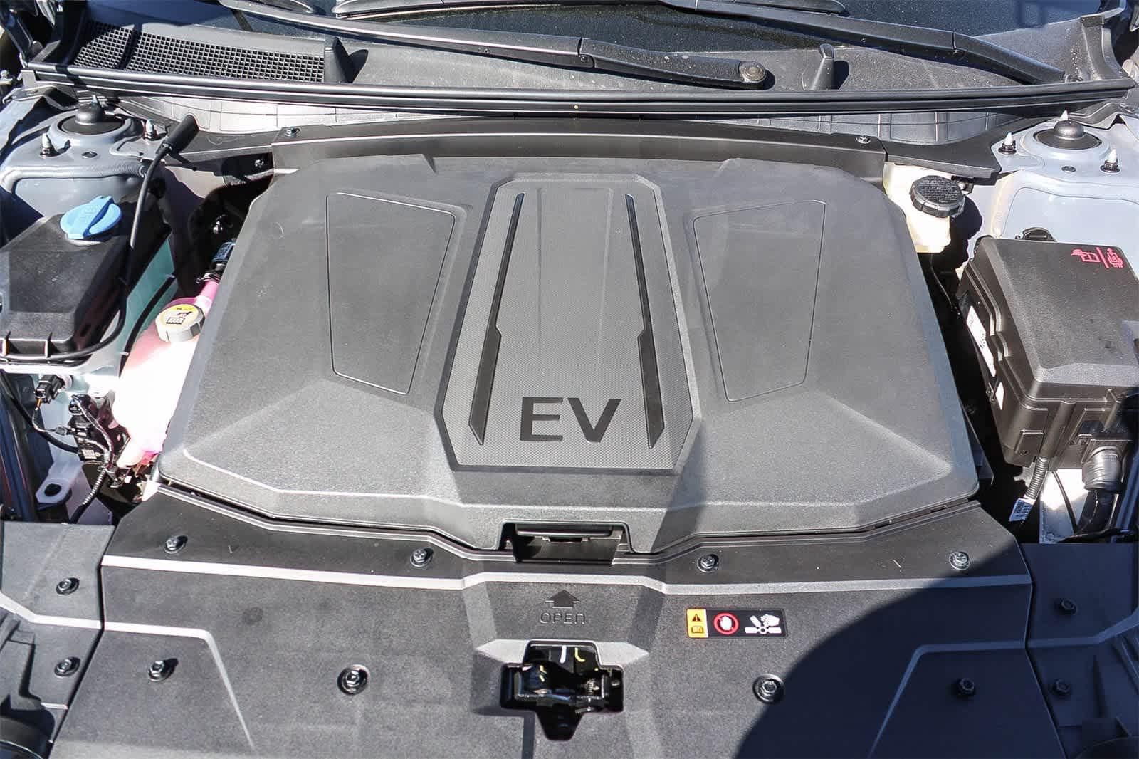 Thumbnail: 2026 Hyundai Ioniq 5 - 16