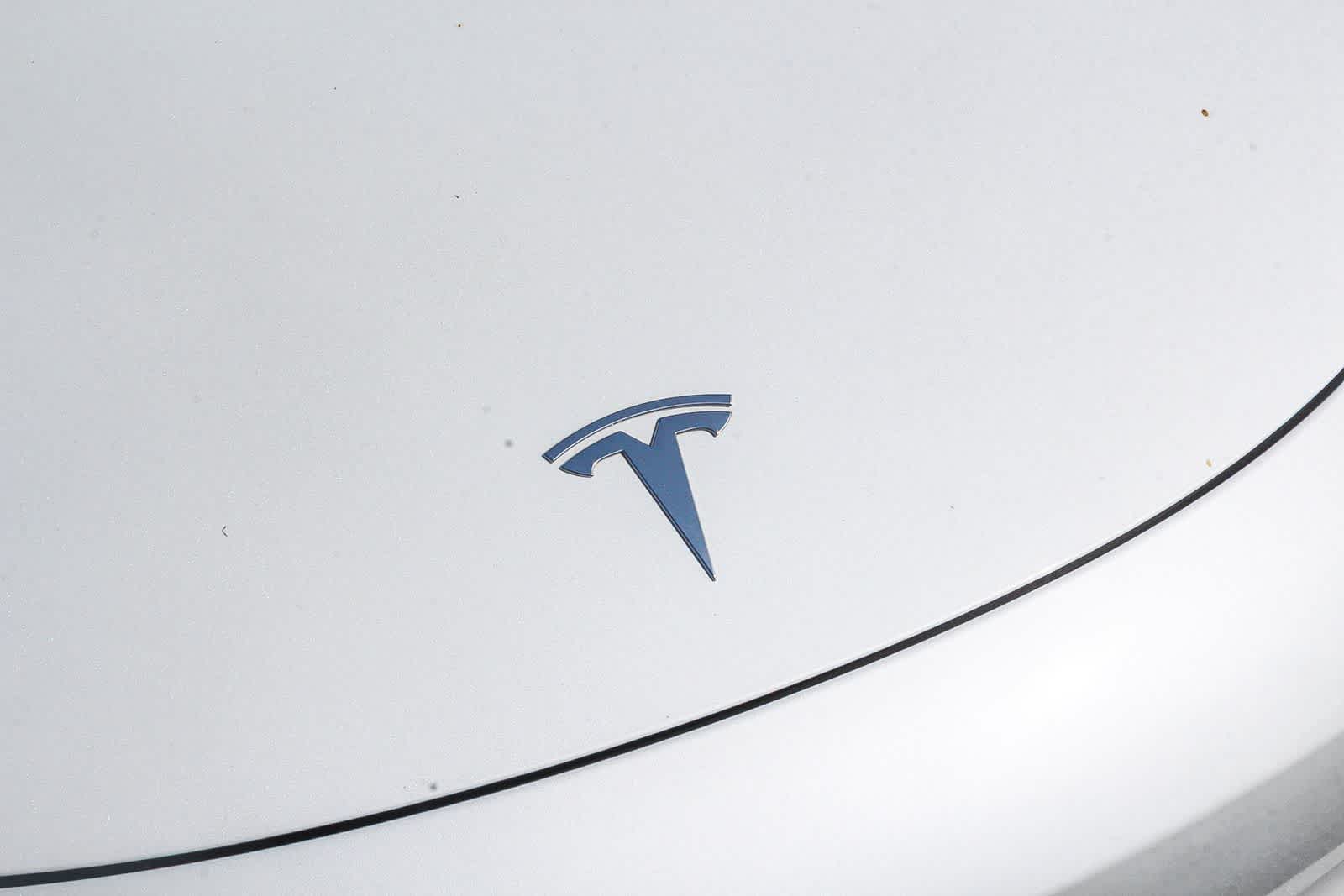 Thumbnail: 2020 Tesla Model 3 - 14