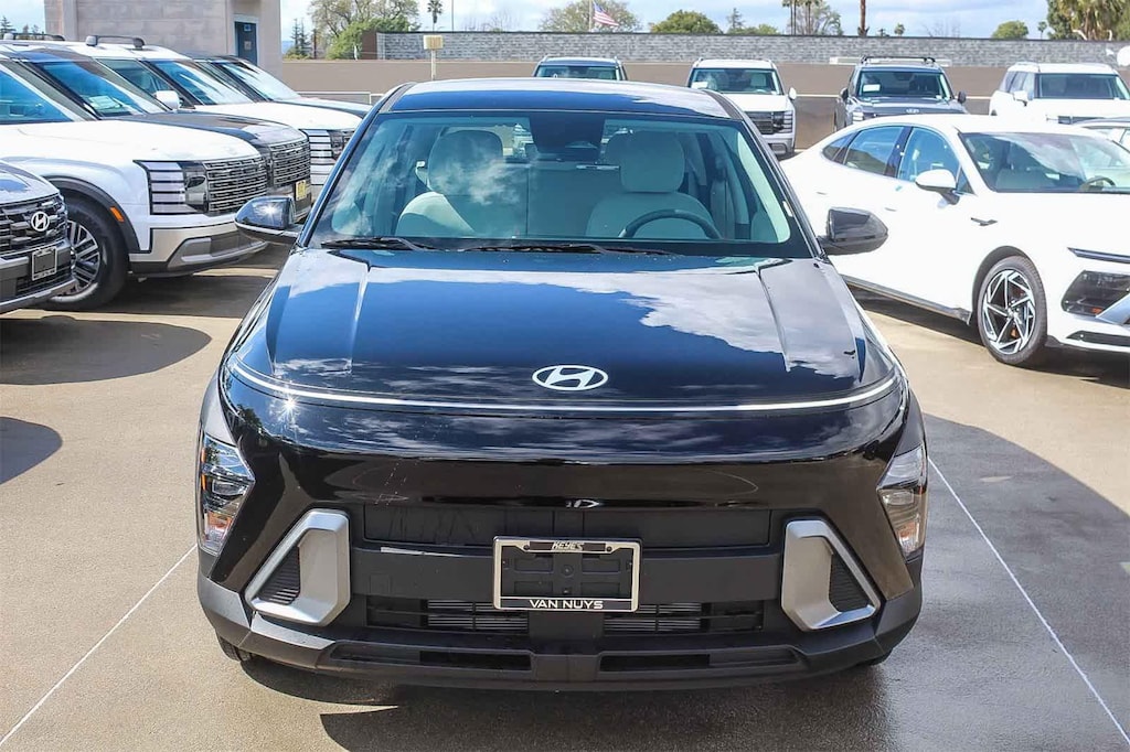 New 2026 Hyundai Kona SE FWD SUV