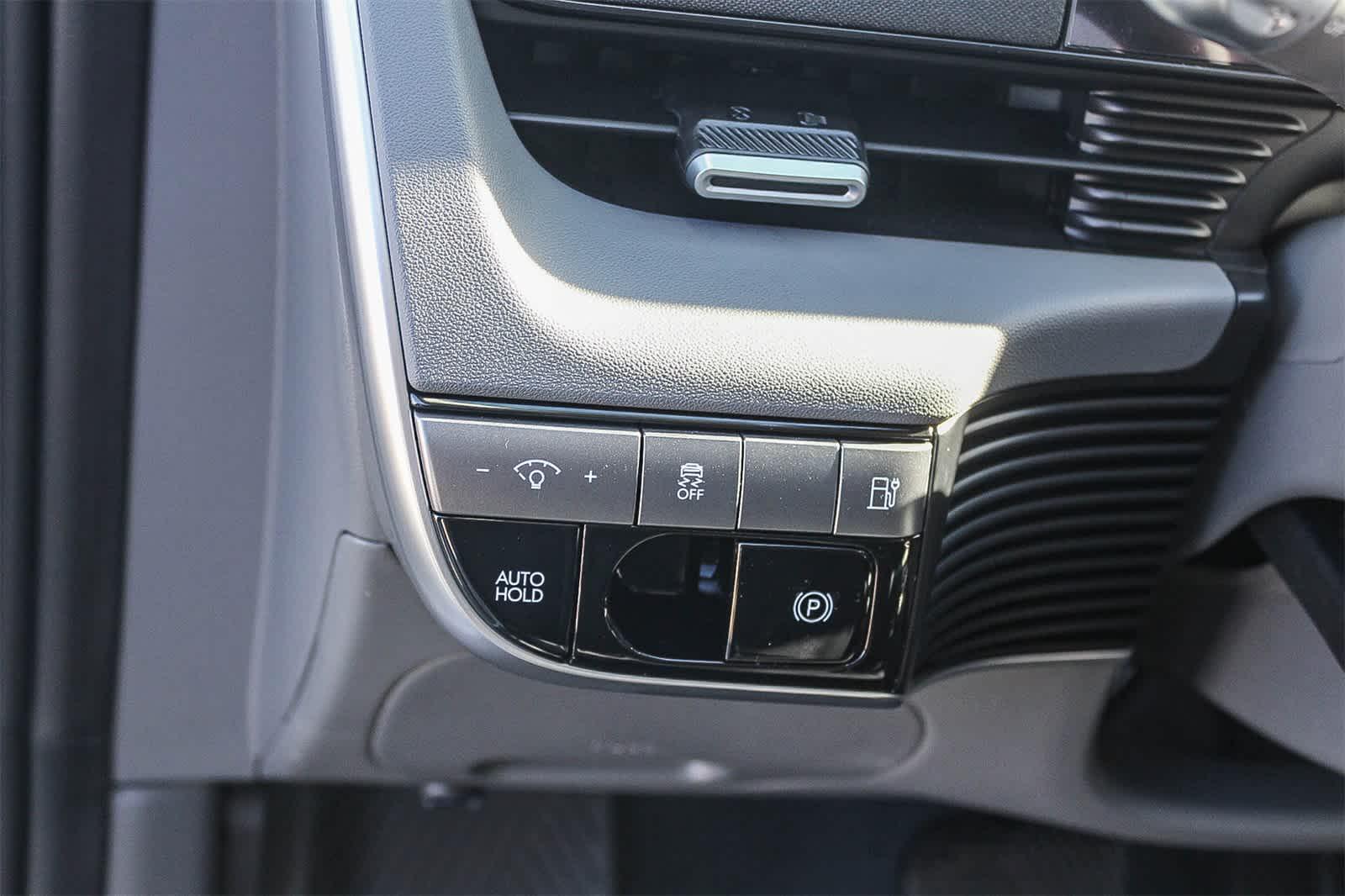 Thumbnail: 2026 Hyundai Ioniq 5 - 29