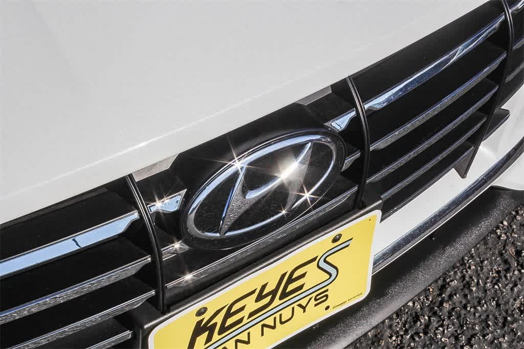 Thumbnail: 2023 Hyundai Sonata - 13