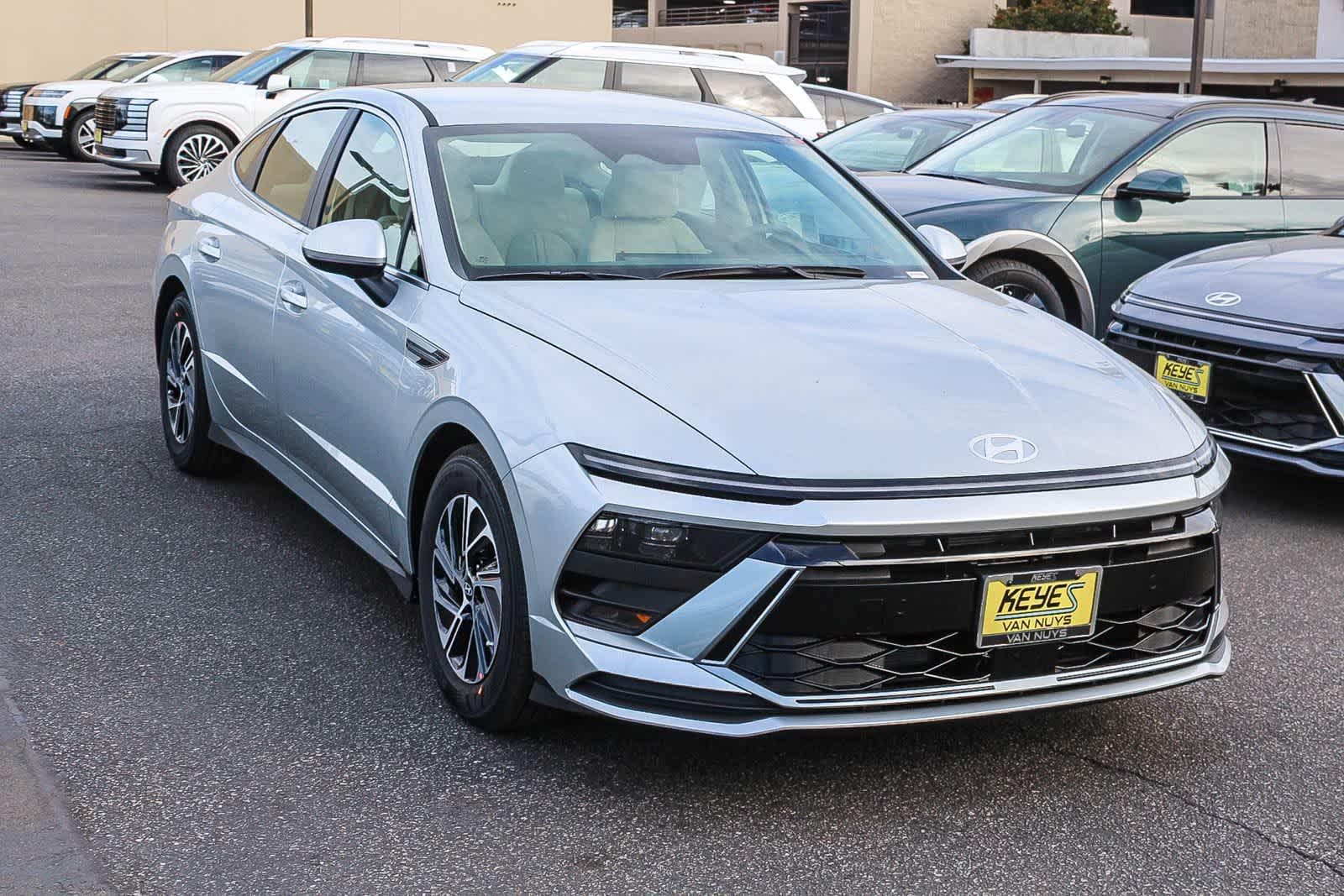 Thumbnail: 2026 Hyundai Sonata - 3