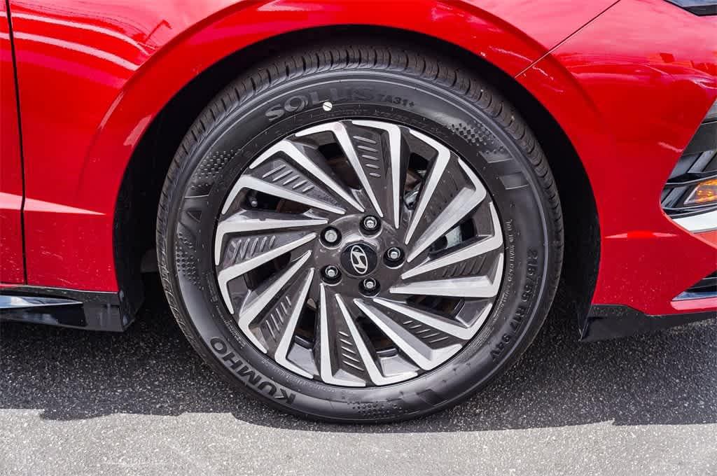 Thumbnail: 2025 Hyundai Sonata - 9