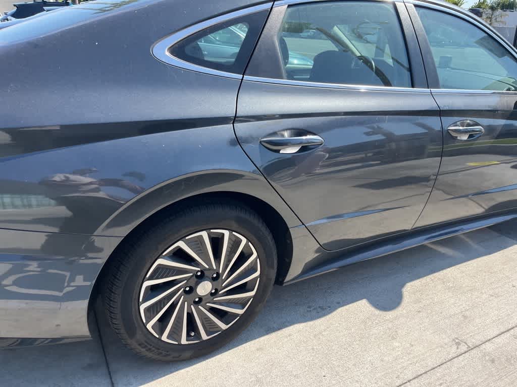 Thumbnail: 2022 Hyundai Sonata - 18