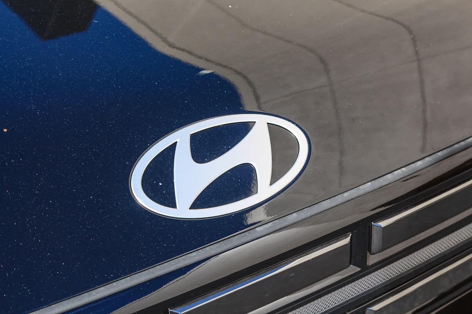 Thumbnail: 2026 Hyundai Santa Fe - 13