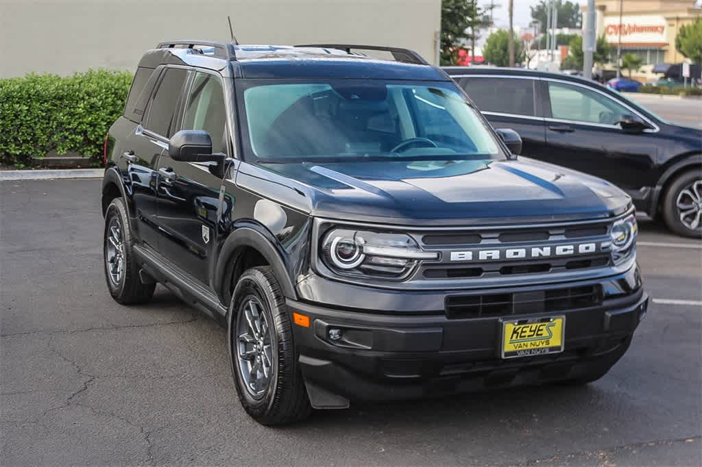 Thumbnail: 2022 Ford Bronco Sport - 3