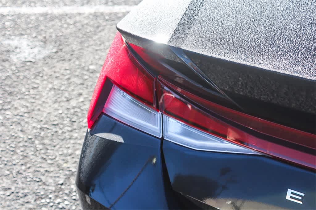 Thumbnail: 2023 Hyundai Elantra - 8