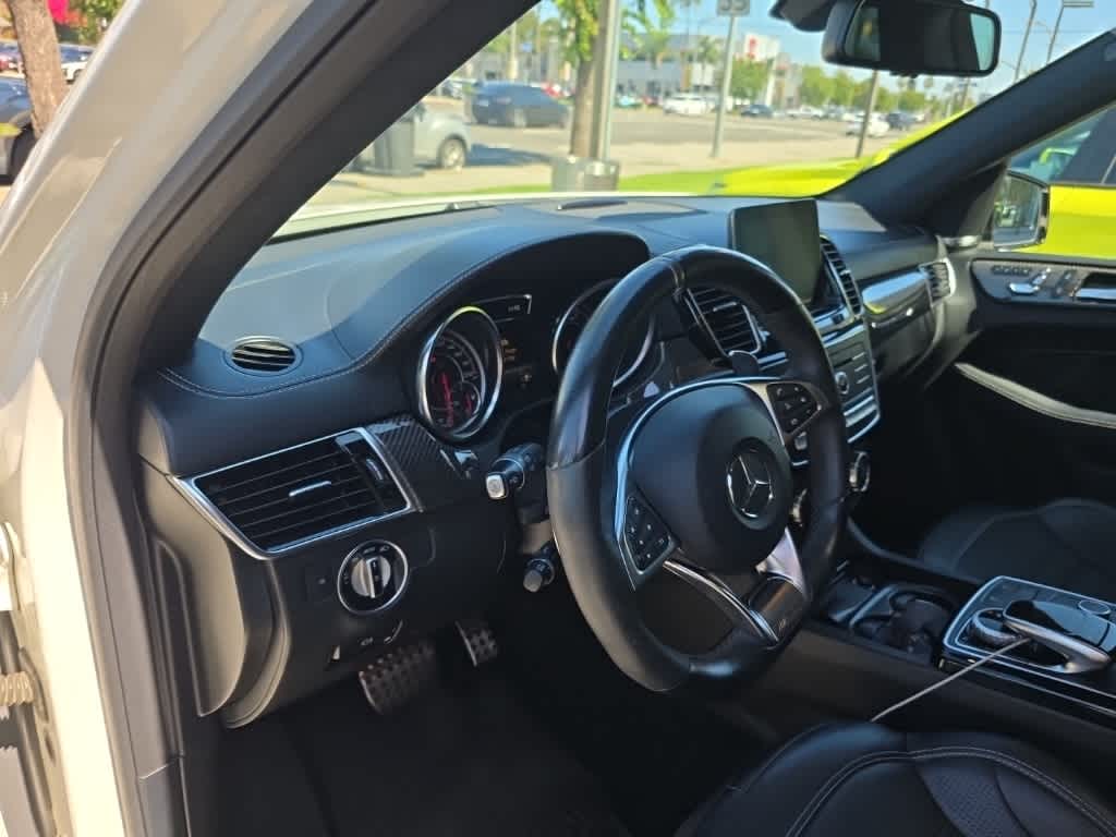 Thumbnail: 2018 Mercedes-Benz GL-Class - 18