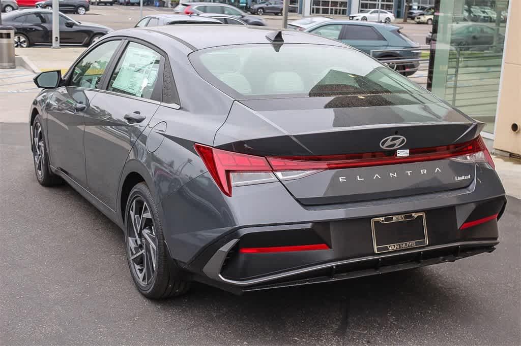 Thumbnail: 2025 Hyundai Elantra - 6