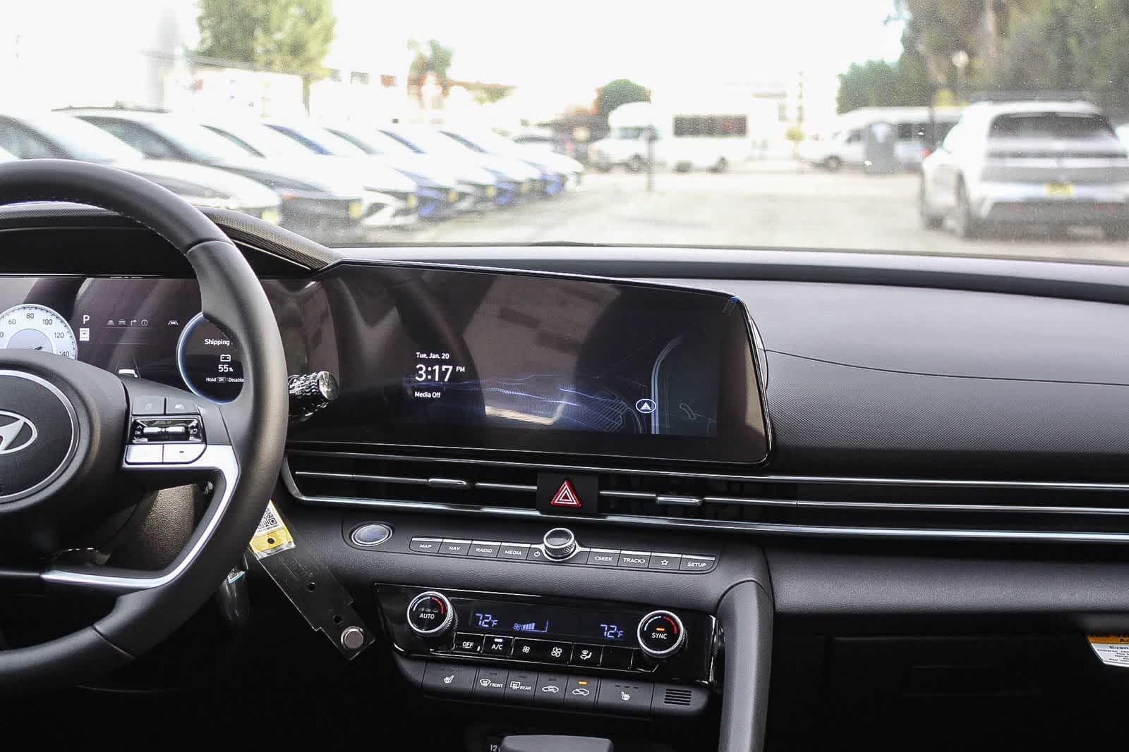 Thumbnail: 2026 Hyundai Elantra - 18