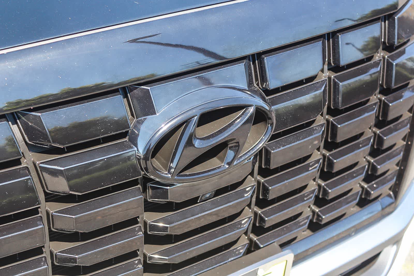 Thumbnail: 2024 Hyundai Palisade - 14