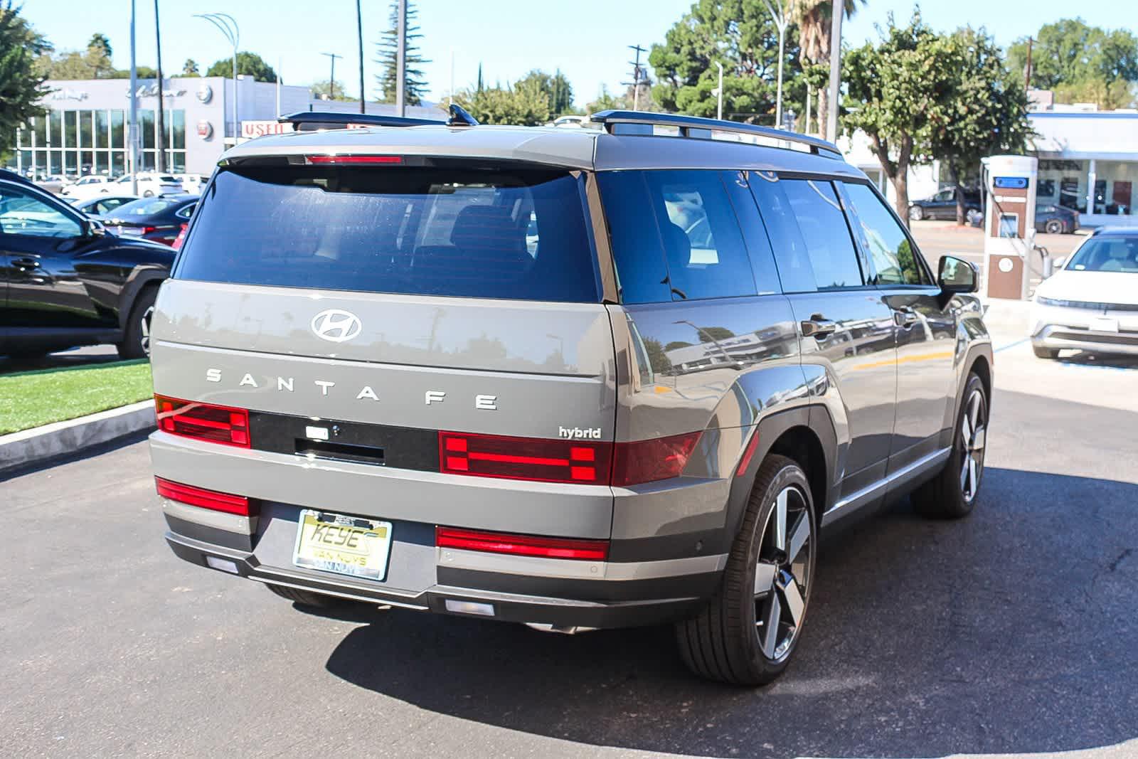 Thumbnail: 2026 Hyundai Santa Fe - 4