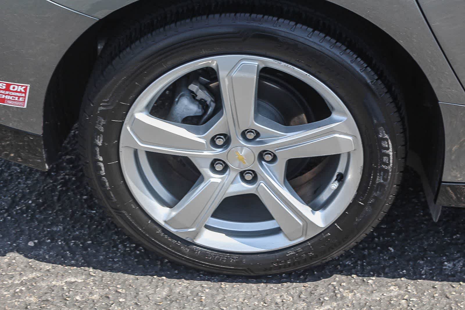 Thumbnail: 2017 Chevrolet Volt - 11