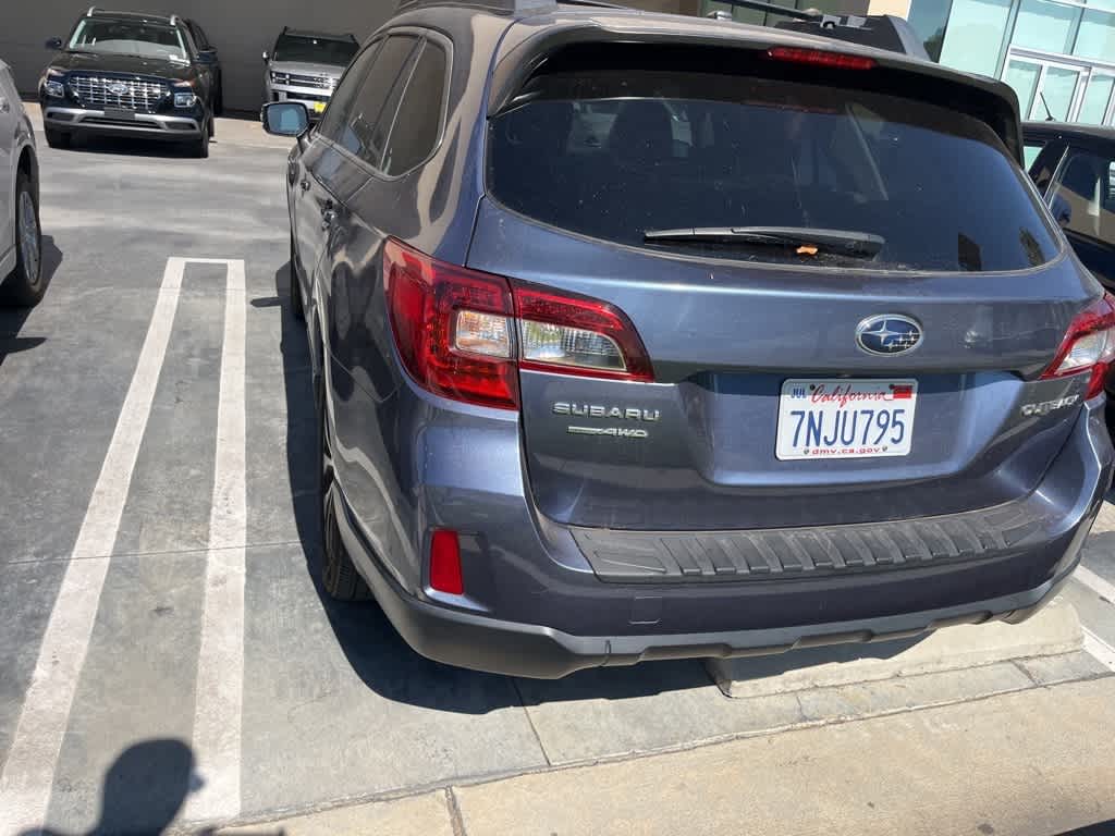 Thumbnail: 2015 Subaru Outback - 16