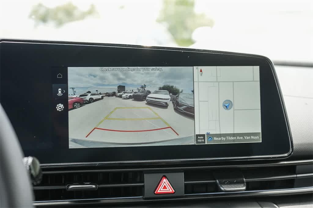 Thumbnail: 2025 Hyundai Elantra - 28
