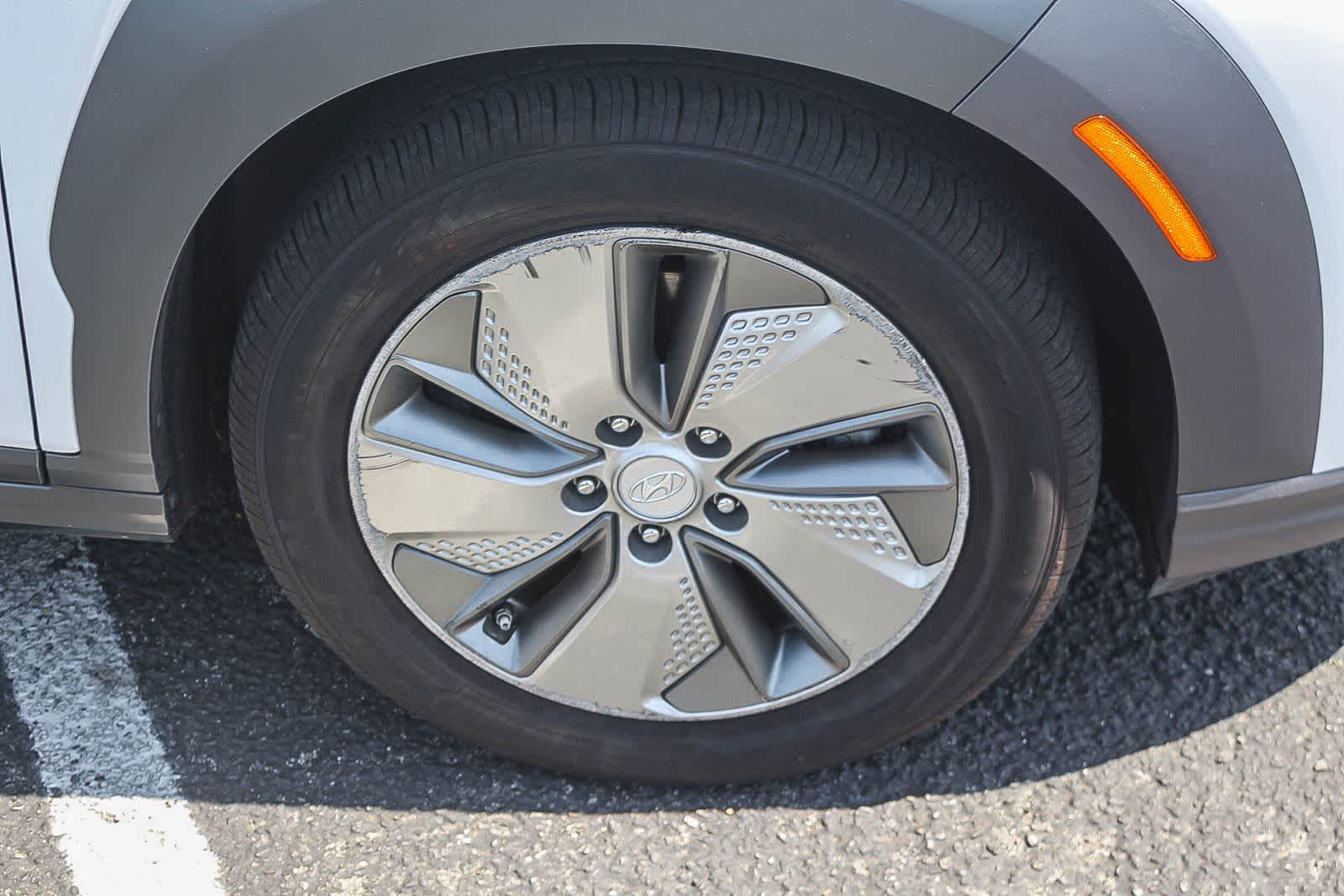 Thumbnail: 2020 Hyundai Kona - 14