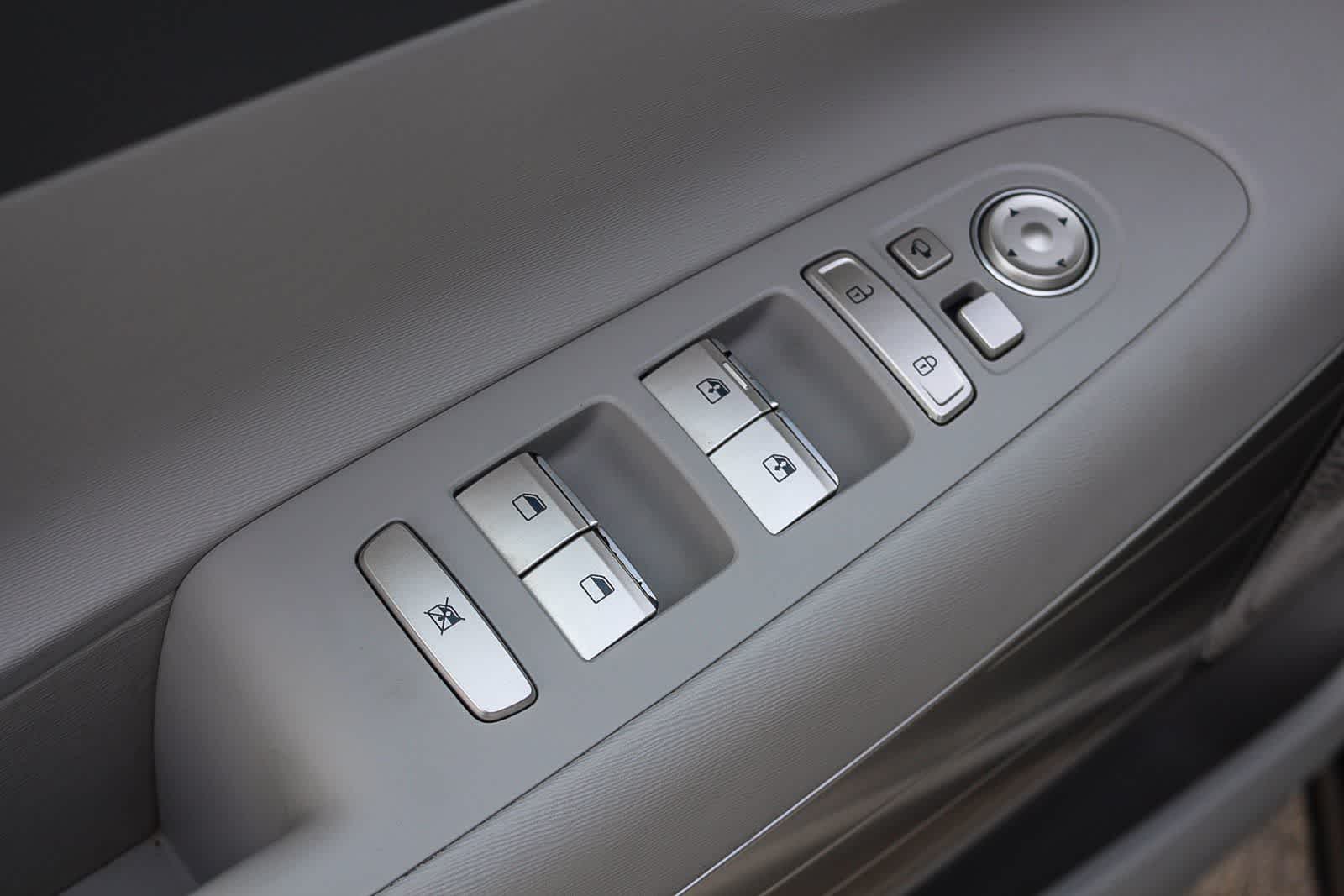 Thumbnail: 2022 Hyundai Nexo - 26