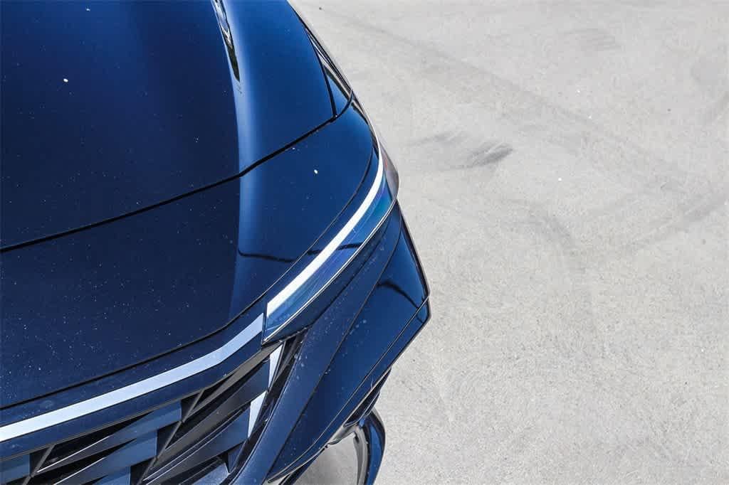 Thumbnail: 2025 Hyundai Elantra - 10