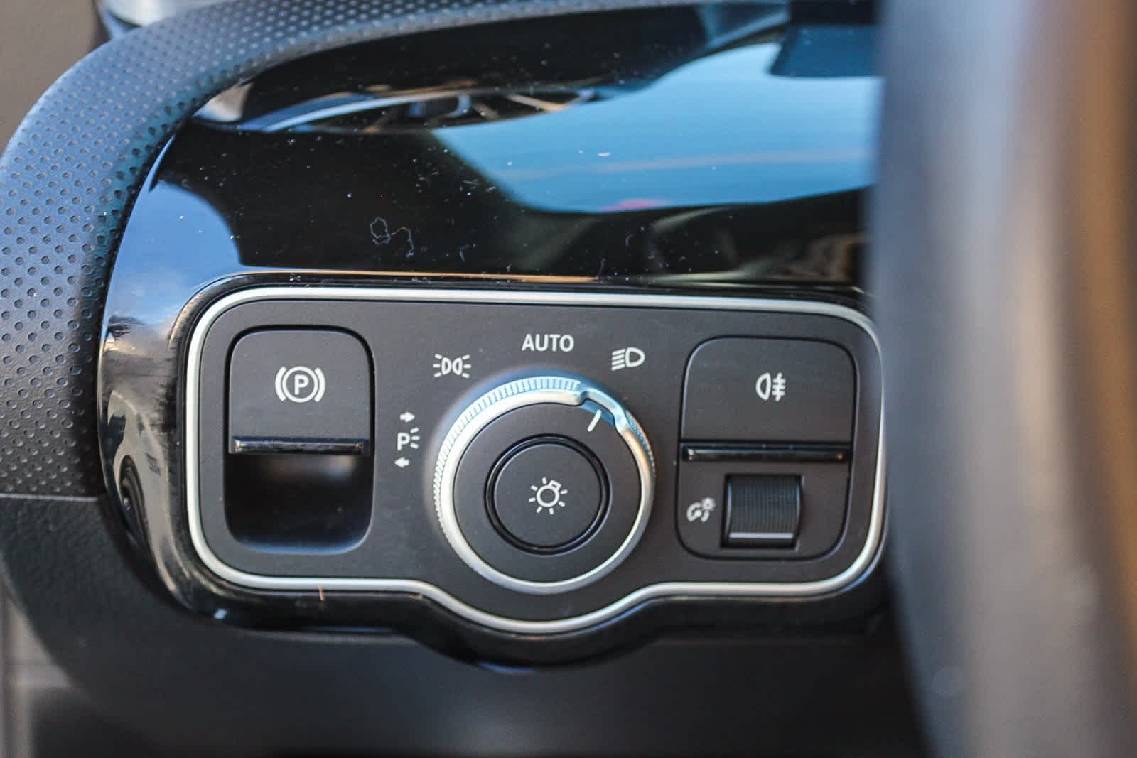 Thumbnail: 2023 Mercedes-Benz CLA - 29