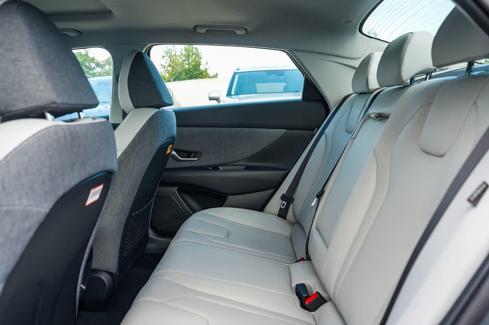 Thumbnail: 2026 Hyundai Elantra - 24