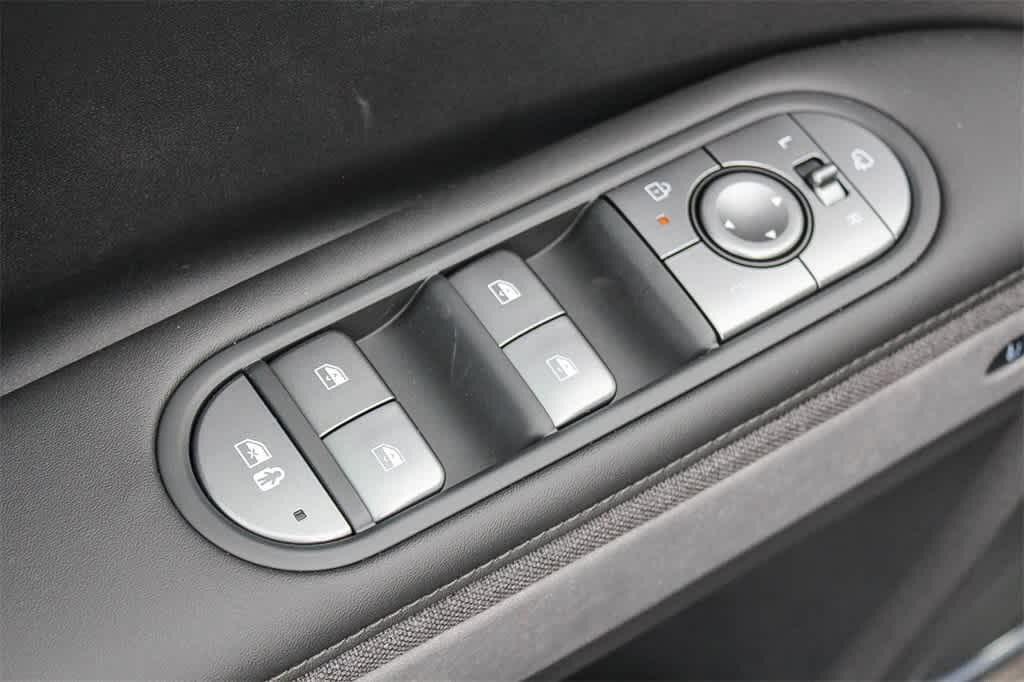 Thumbnail: 2026 Hyundai Ioniq 5 - 27