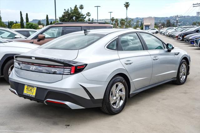 2025 Hyundai Sonata SE 4