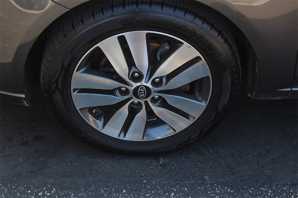 Thumbnail: 2013 Kia Forte - 9