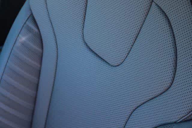 Thumbnail: 2025 Hyundai Elantra - 24