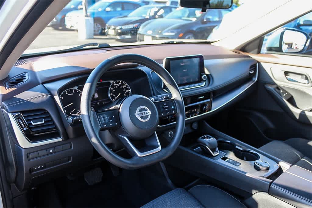 Thumbnail: 2021 Nissan Rogue - 14