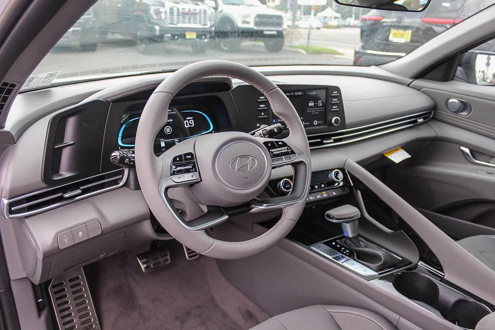 Thumbnail: 2026 Hyundai Elantra - 18