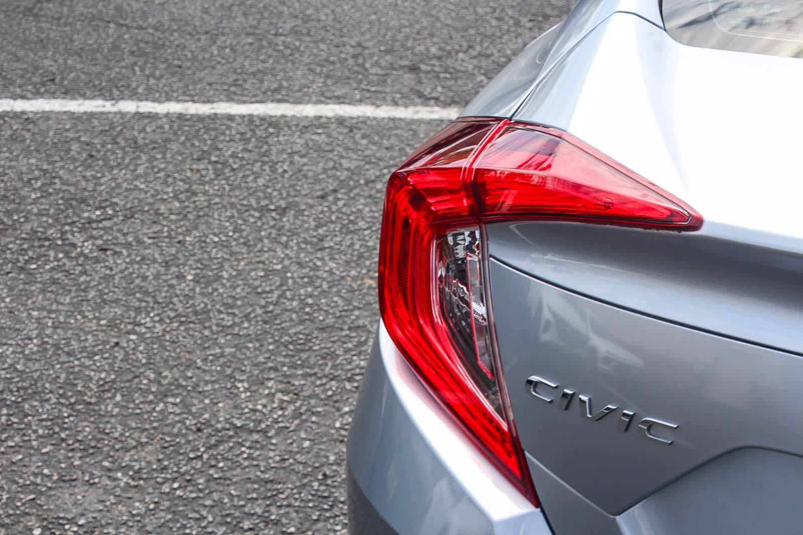 Thumbnail: 2017 Honda Civic - 8