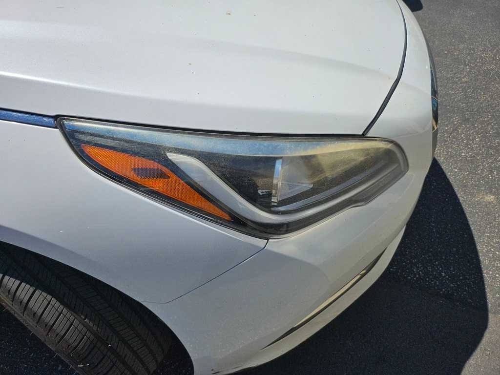 Thumbnail: 2017 Hyundai Sonata - 15