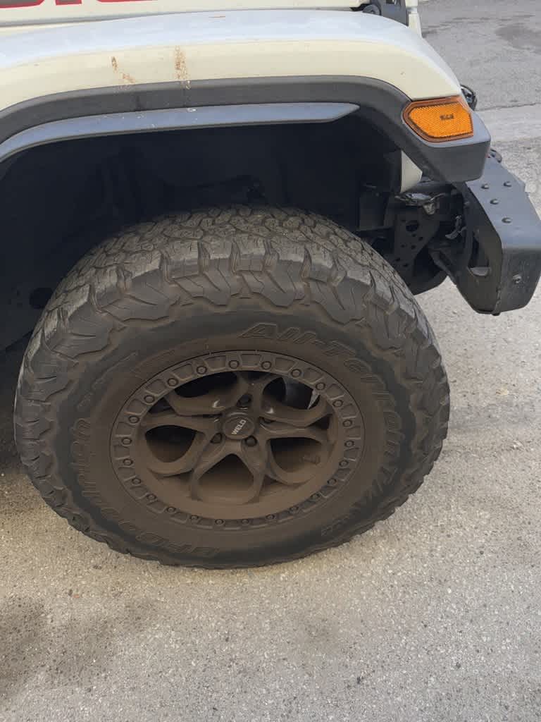 Thumbnail: 2020 Jeep Wrangler - 16